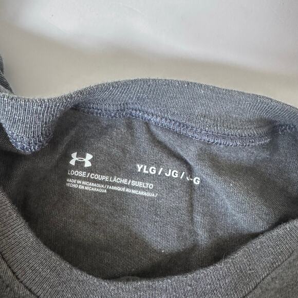 Under Armour fish flag athletic tee - Picture 3 of 3